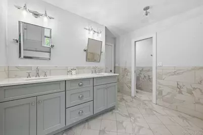 42 Skunks Misery Road, Locust Valley, NY 11560 - Photo 35