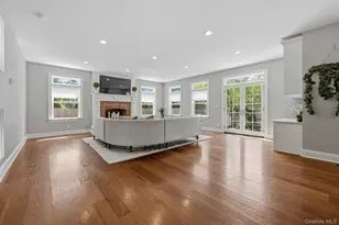 42 Skunks Misery Rd, Locust Valley, NY 11560 - Photo 7