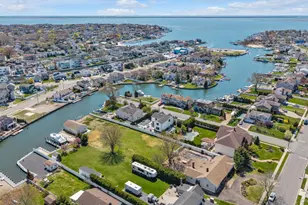 119 Ocean Ave, Massapequa, NY 11758 - Photo 29