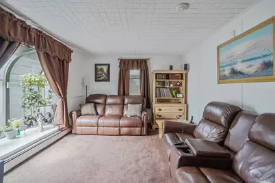 19 Laurel Street, Centereach, NY 11720 - Photo 5