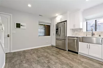 343 N Greeley Avenue, Chappaqua, NY 10514 - Photo 9