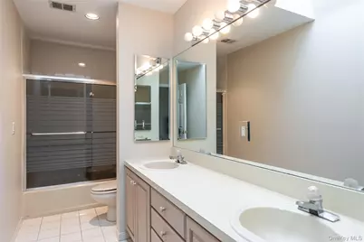 163 Doral Court, Roslyn, NY 11576 - Photo 13