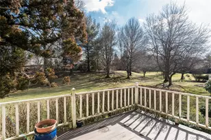 163 Doral Ct, Roslyn, NY 11576 - Photo 15