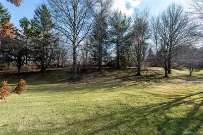 163 Doral Court, Roslyn, NY 11576 - Photo 17