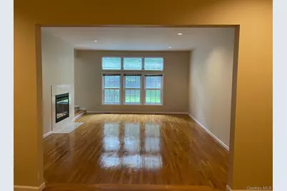163 Doral Court, Roslyn, NY 11576 - Photo 9