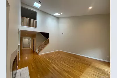 163 Doral Court, Roslyn, NY 11576 - Photo 7