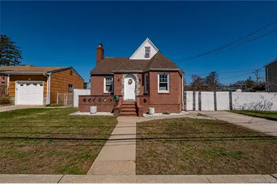 70 Bristol Street, Lindenhurst, NY 11757 - Photo 1