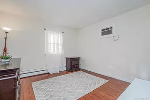 317 Darlington Ave, New York, NY 10312 - Photo 7