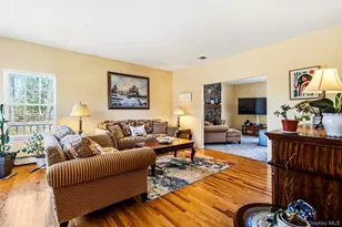 20 Ricky Rd, Manorville, NY 11949 - Photo 5