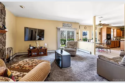 20 Ricky Road, Manorville, NY 11949 - Photo 13