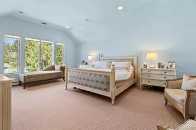 379 Smith Road, Ronkonkoma, NY 11779 - Photo 19