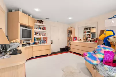 379 Smith Road, Ronkonkoma, NY 11779 - Photo 25