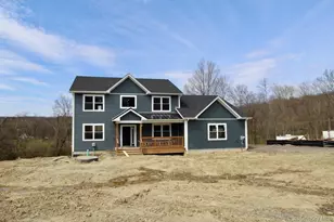 8 Black Gum Ct, Newburgh, NY 12550 - Photo 5
