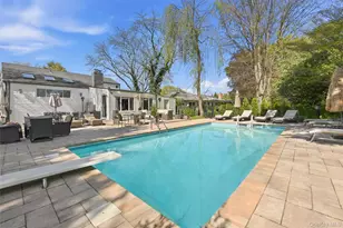 35 Elm Dr, East Hills, NY 11576 - Photo 29