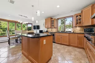 35 Elm Dr, East Hills, NY 11576 - Photo 9