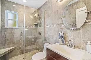 369 Yale Rd, Garden City, NY 11530 - Photo 9