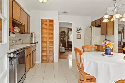 7 Dearborn Road, West Nyack, NY 10994 - Photo 11