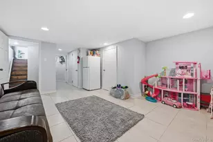 150-37 119th Ave, Jamaica, NY 11434 - Photo 21