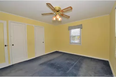24 Linden Boulevard, Hicksville, NY 11801 - Photo 15
