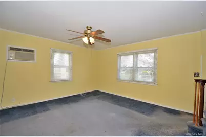 24 Linden Boulevard, Hicksville, NY 11801 - Photo 7