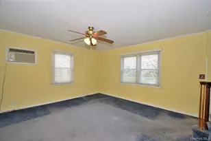 24 Linden Blvd, Hicksville, NY 11801 - Photo 7