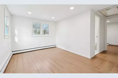 6 Nevada Avenue, Medford, NY 11763 - Photo 15