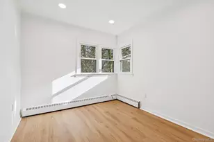 6 Nevada Ave, Medford, NY 11763 - Photo 11