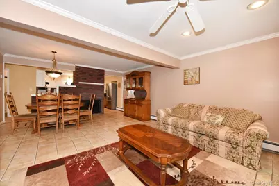 307 Blacksmith Road, Levittown, NY 11756 - Photo 7