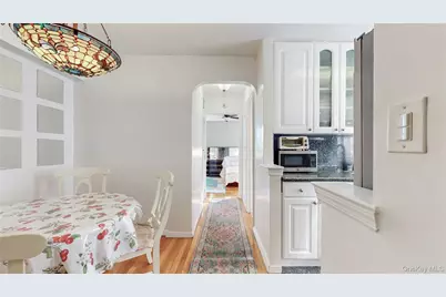 67-40 Booth Street #4O, Forest Hills, NY 11375 - Photo 9