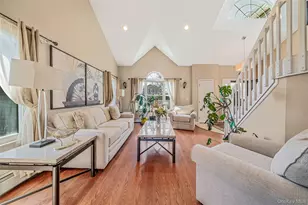 1 Ivy Ct, Centereach, NY 11720 - Photo 17