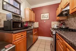 83-00 Talbot St, Kew Gardens, NY 11415 - Photo 11