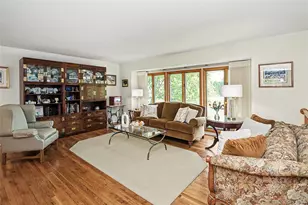 24 Tad Ln, Old Bethpage, NY 11804 - Photo 3
