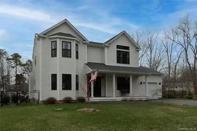 140 Gull Dip Road, Ridge, NY 11961 - Photo 3