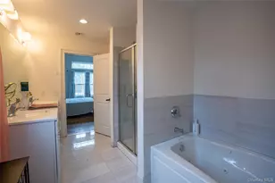 140 Gull Dip Rd, Ridge, NY 11961 - Photo 29