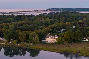29 Gaul Rd S, East Setauket, NY 11733 - Photo 3