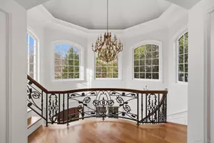 29 Gaul Rd S, East Setauket, NY 11733 - Photo 25