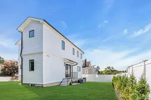 7 Bud Ct, Bayville, NY 11709 - Photo 27