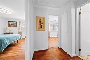 142 Feller Dr, Central Islip, NY 11722 - Photo 15