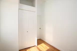 148-11 10th Ave, Whitestone, NY 11357 - Photo 13
