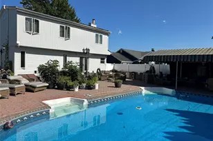 44 East End Ave, Hicksville, NY 11801 - Photo 25