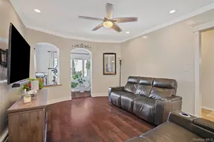 23-37 124th St, College Point, NY 11356 - Photo 9