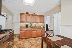 23-37 124th St, College Point, NY 11356 - Photo 13