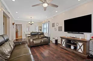 23-37 124th St, College Point, NY 11356 - Photo 7