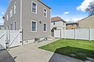 23-37 124th St, College Point, NY 11356 - Photo 35