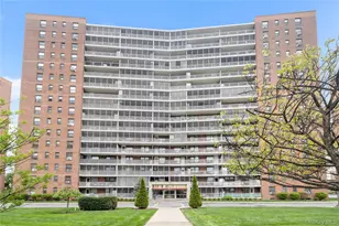 61-35 98th St, Rego Park, NY 11374 - Photo 1