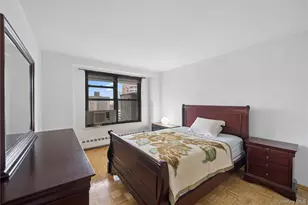 61-35 98th St, Rego Park, NY 11374 - Photo 7