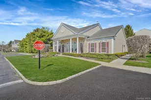 6 Sugar Pine Ln, Bay Shore, NY 11706 - Photo 37
