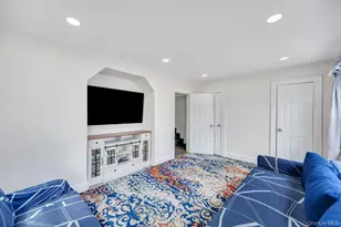 86-38 232nd St, Queens Village, NY 11427 - Photo 25