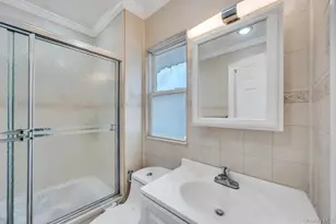 86-38 232nd St, Queens Village, NY 11427 - Photo 19