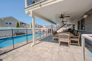 3810 Greentree Dr, Oceanside, NY 11572 - Photo 13